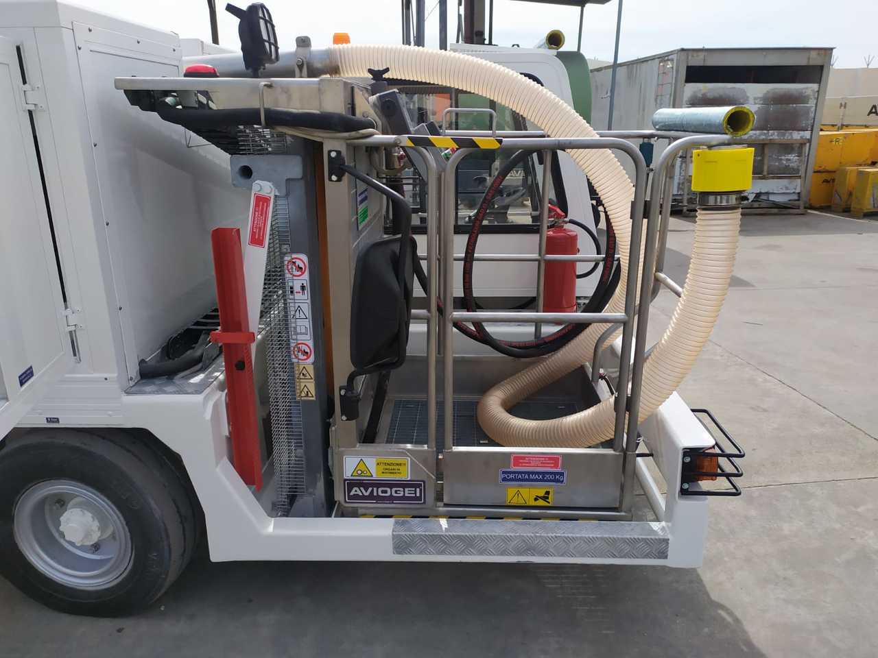 Aerodromska oprema Toilet Truck Aviogei VSTM: slika 6