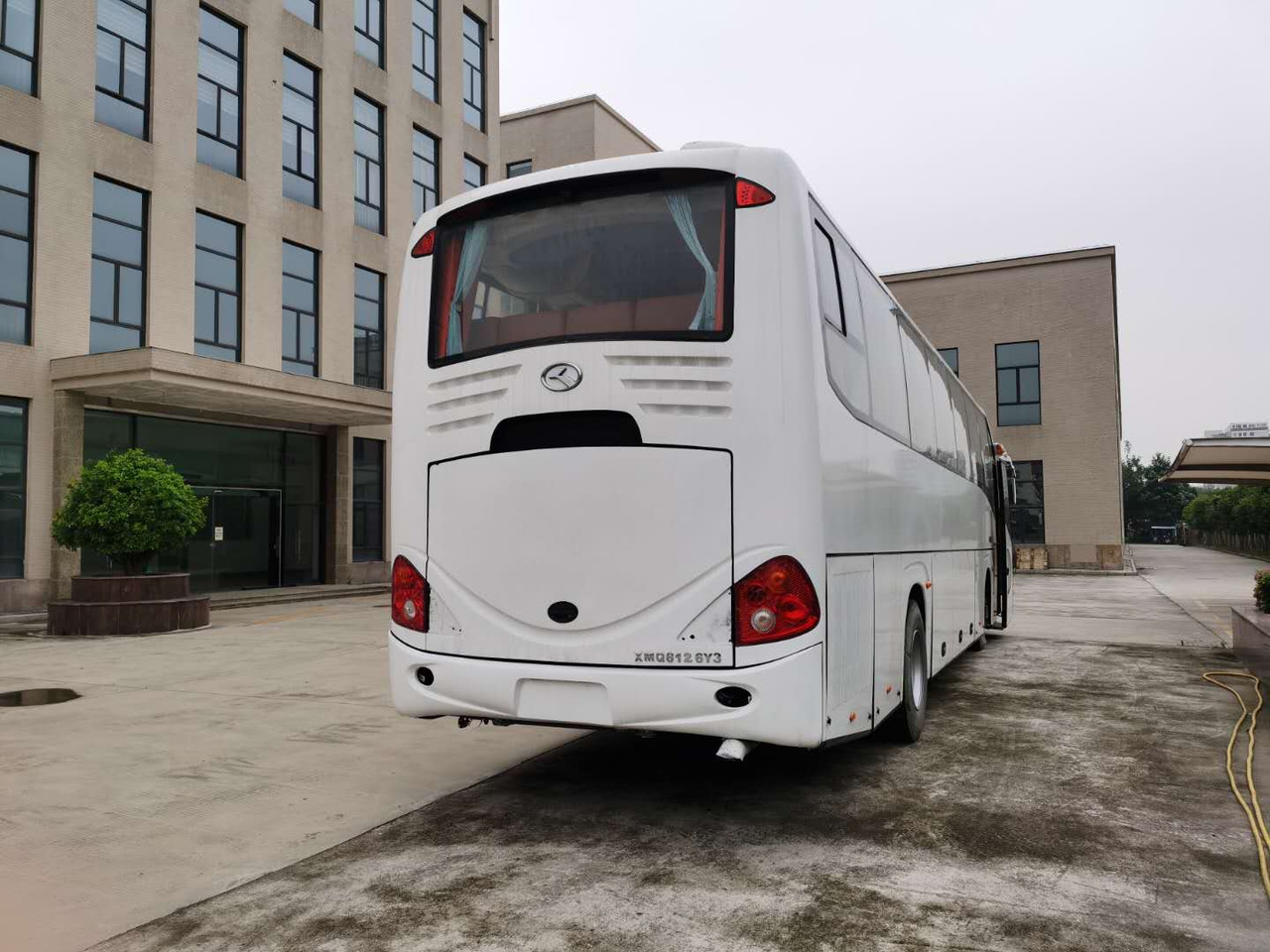 Turistički autobus KINGLONG XMQ6127: slika 7