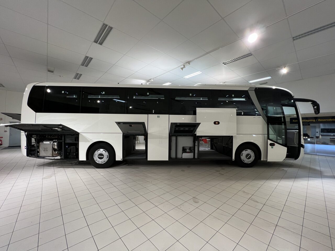Turistički autobus MAN Lions Coach R07 Euro 6E: slika 29
