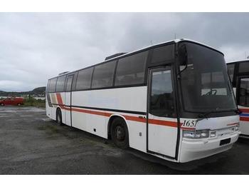 Volvo B10M delebuss som starter og går  - Turistički autobus