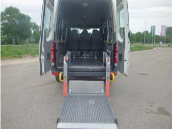 Minibus, Putnički kombi VW Crafter 35 2.5 TDI mittel L2H2 Rampe 5-Sitzer Kl: slika 1