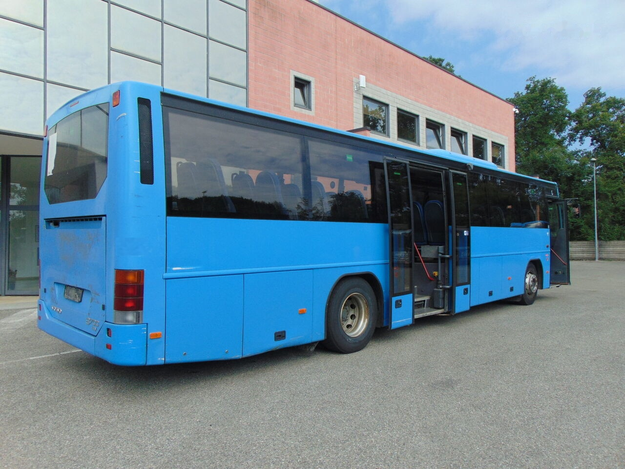 Prigradski autobus Volvo 8700 B7R: slika 7