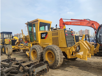 Grejder CATERPILLAR 120H