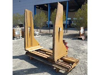  LOT # 0154 -- Auramo Bale Clamp Attachment to suit Forklift - Stezaljka
