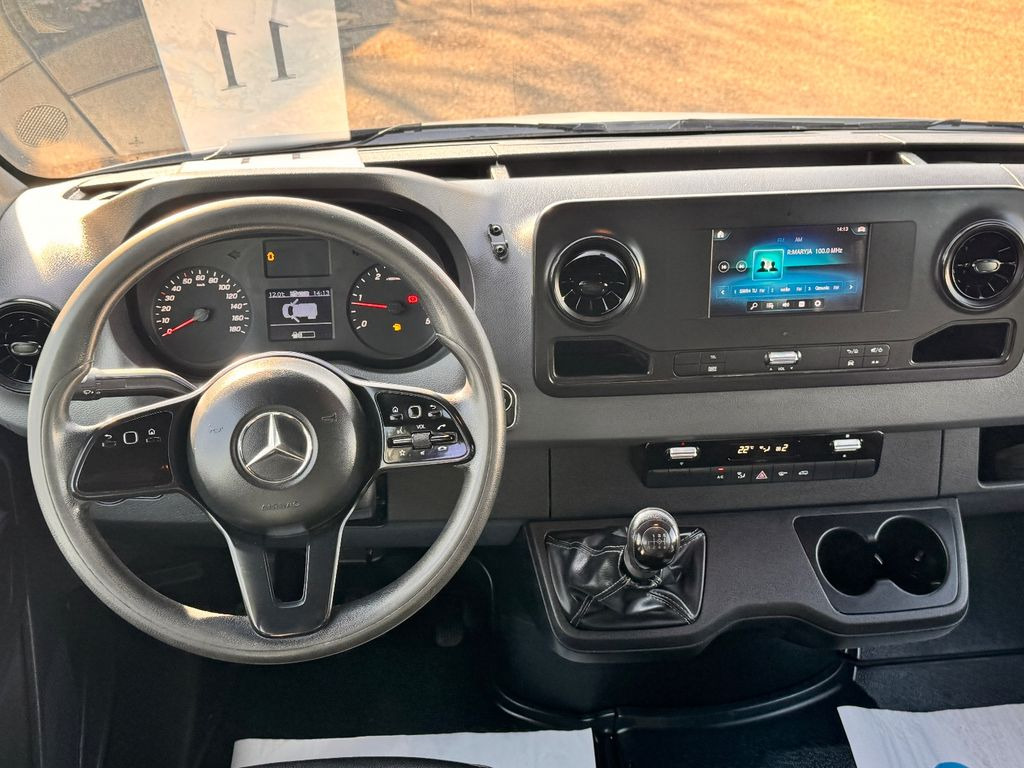 Dostavno vozilo sa otvorenom sandukom, Dostavno vozilo sa duplom kabinom Mercedes-Benz Sprinter 214 CDI  Pritsche DoKa: slika 9
