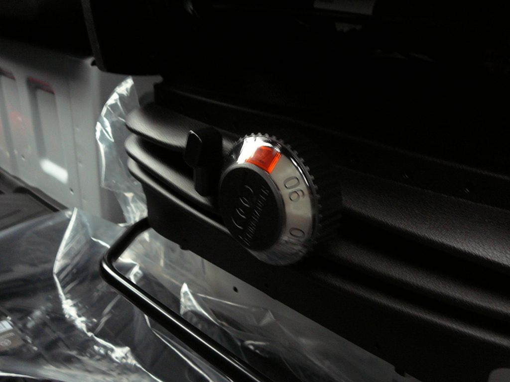 Dostavno vozilo sa zatvorenim sandukom novi Mercedes-Benz Sprinter 319 CDI Koffer LBW Aut.: slika 16