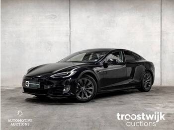 Tesla Model S 75D Base - Automobil