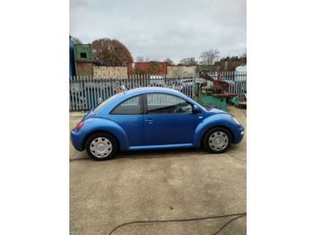 VOLKSWAGEN Beetle 2.0 Petrol manual gearbox air conditioning - Automobil