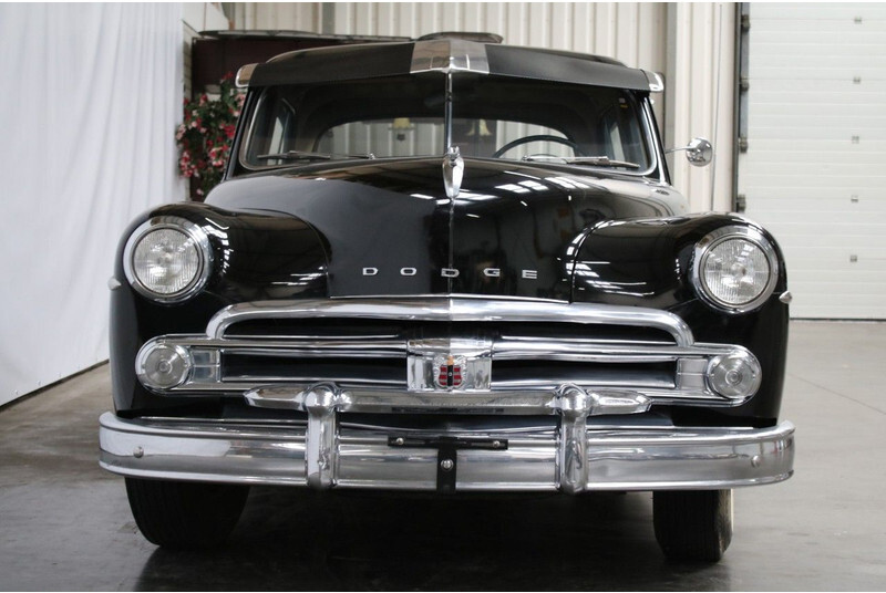 Automobil Dodge Coronet 1950: slika 2
