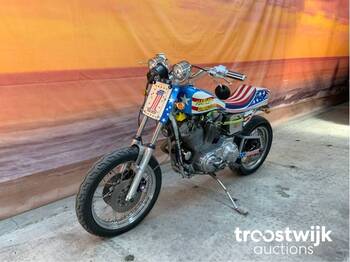 Motocikl Harley davidson XLH 883 Hugger: slika 1