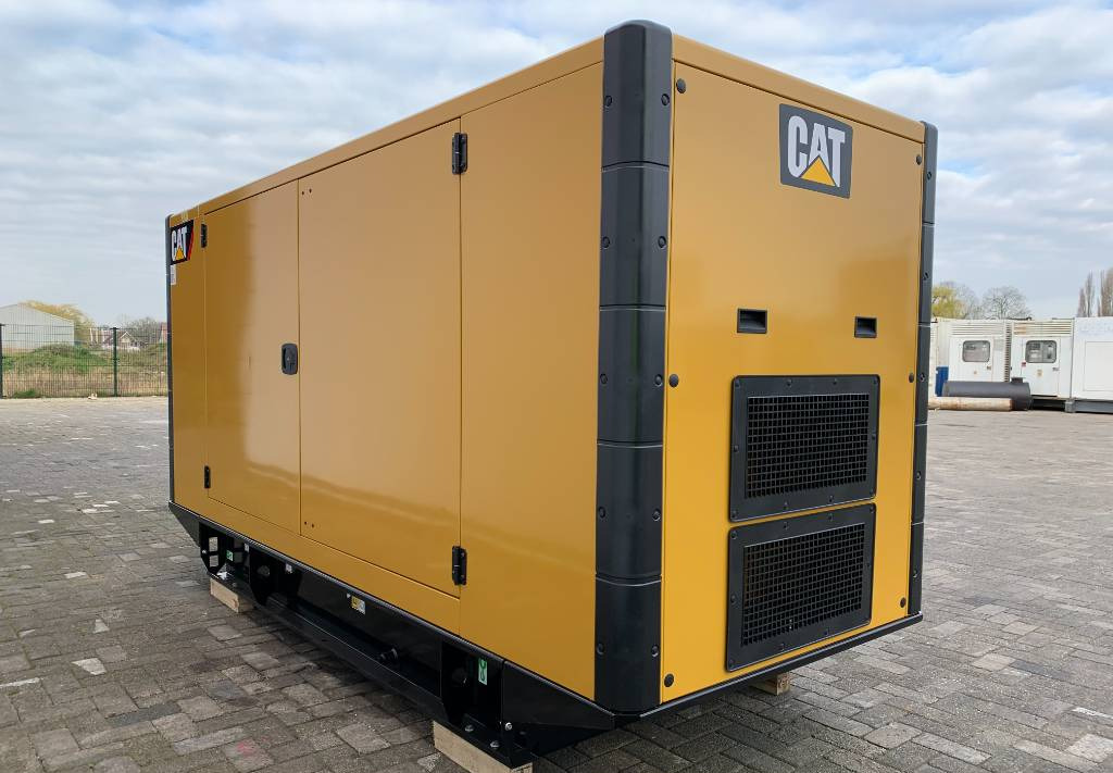 Set generatora CAT DE220E0 - 220 kVA Generator - DPX-18018: slika 2