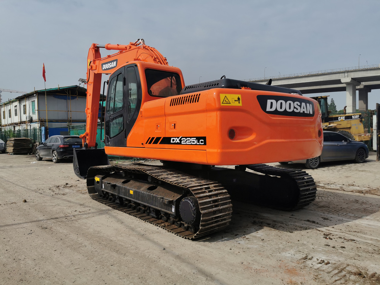 Bager guseničar DOOSAN DX225 track excavator Korean hydraulic digger  20 tons 22 tons: slika 2