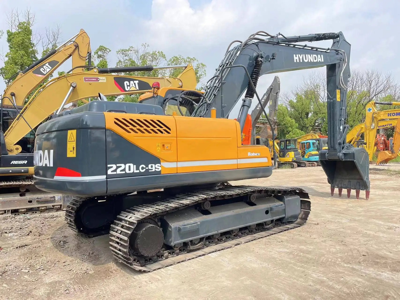 Bager guseničar HYUNDAI R220 -9S track excavator 22 tons Korean hydraulic digger: slika 3