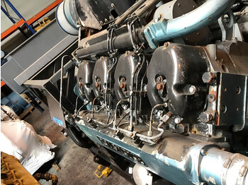 Set generatora Rolls-Royce DV8TCA GENERATOR 562 KVA USED: slika 3