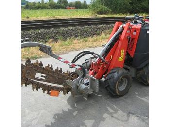  2013 Ditch Witch Ride On Trencher - CMWR300CKD0001470 - Rovokopač