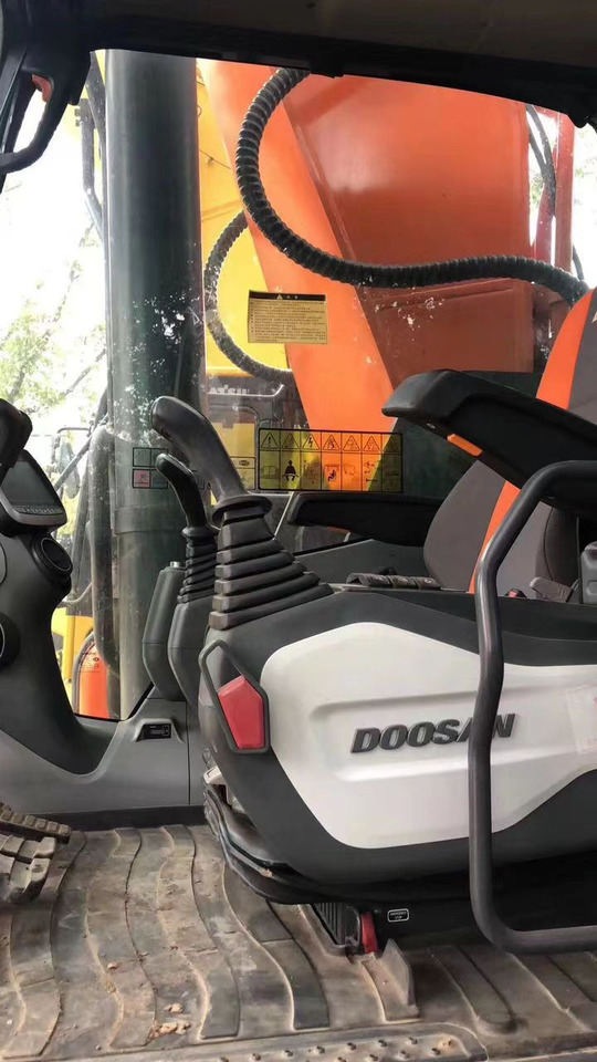 Bager novi Used DOOSAN DX530LC-5 good quality and strong power welcome to inquire: slika 8