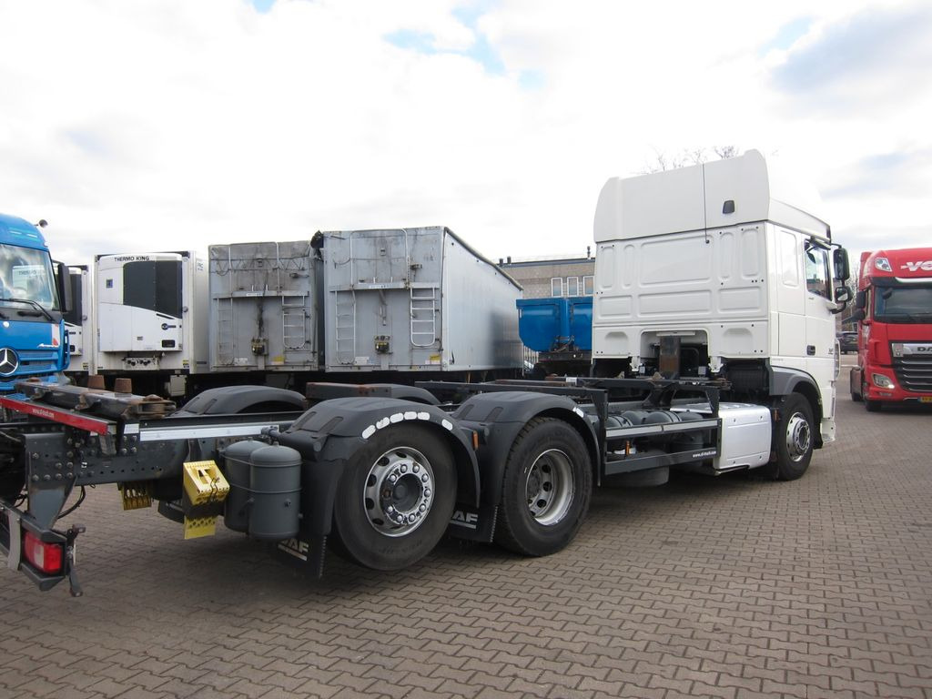 Kamion za prevoz kontejnera/ Kamion sa promenjivim sandukom DAF XF 440 FAR Super Space Retarder Standklima 520tk: slika 5