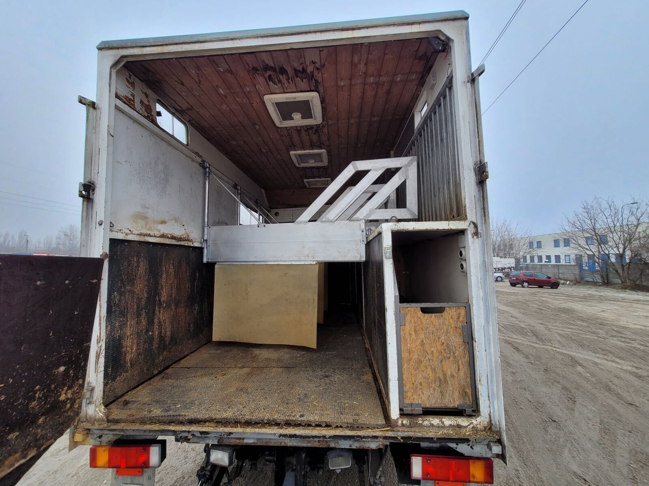 Kamioni za prevoz konja IVECO Eurocargo 190 E 38 - 4 horses transporter: slika 11