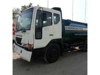  2005 TATA Daewoo 4x2 2500 Gallon Water Tanker - Kamion cisterna