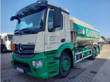 Kamion cisterna MERCEDES ANTOS