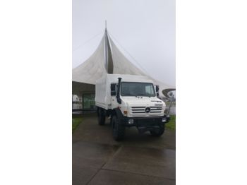 MERCEDES-BENZ UNIMOG U4000 - Kamion sa ceradom
