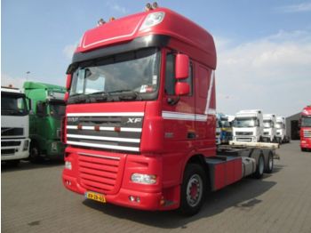 DAF 105 460 Superspace cab 6X2 Manual Gearbox - Kamion sa golom šasijom i zatvorenom kabinom