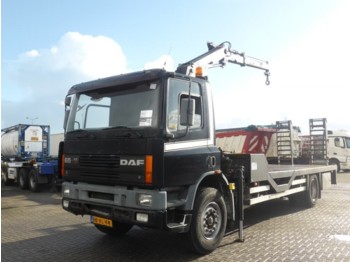 DAF 65.210 ATI HIAB 090 - Kamion sa tovarnim sandukom