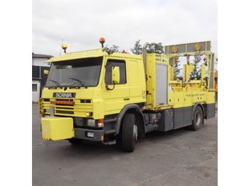 Kamion sa tovarnim sandukom Scania P93ML 250