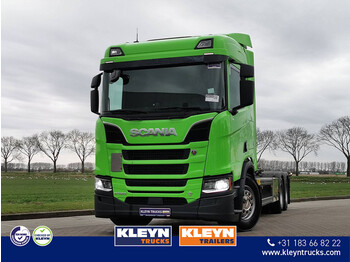 Scania R520 v8 retarder wb495 - kamion za prevoz kontejnera/ kamion sa promenjivim sandukom