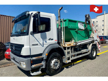 Kamion za utovaranje kontejnera Mercedes-Benz Axor 1828