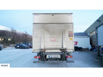 Kamion sa zatvorenim sandukom Mercedes Atego: slika 5