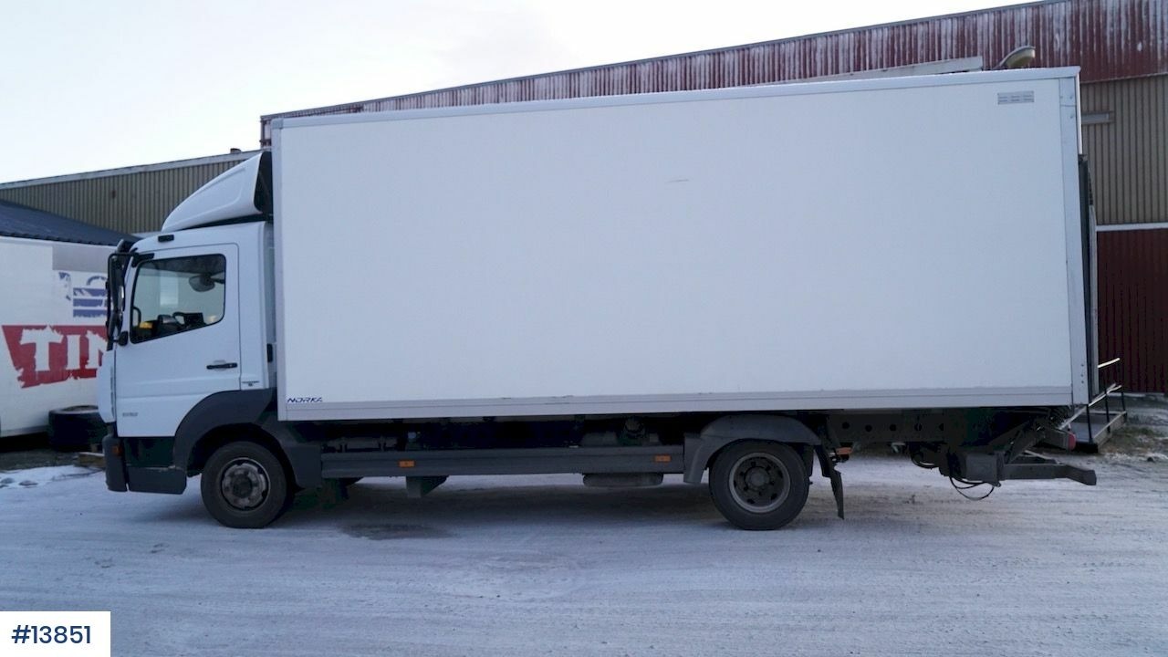 Kamion sa zatvorenim sandukom Mercedes Atego: slika 3
