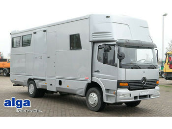 Kamion za prevoz stoke Mercedes-Benz 1223 L/Pferdetransporter/Wohnabteil/AHK/3 Sitze: slika 1
