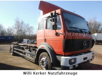 Kamion za prevoz kontejnera/ Kamion sa promenjivim sandukom Mercedes-Benz 1827L   LKW f. ATL Multiwechsler: slika 1