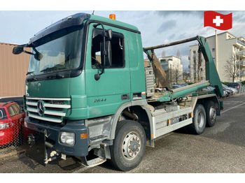 Kamion za utovaranje kontejnera Mercedes-Benz 2644.    6x4/4: slika 1
