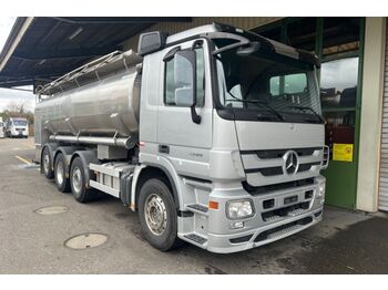 Kamion cisterna Mercedes-Benz 3248 8x2: slika 1