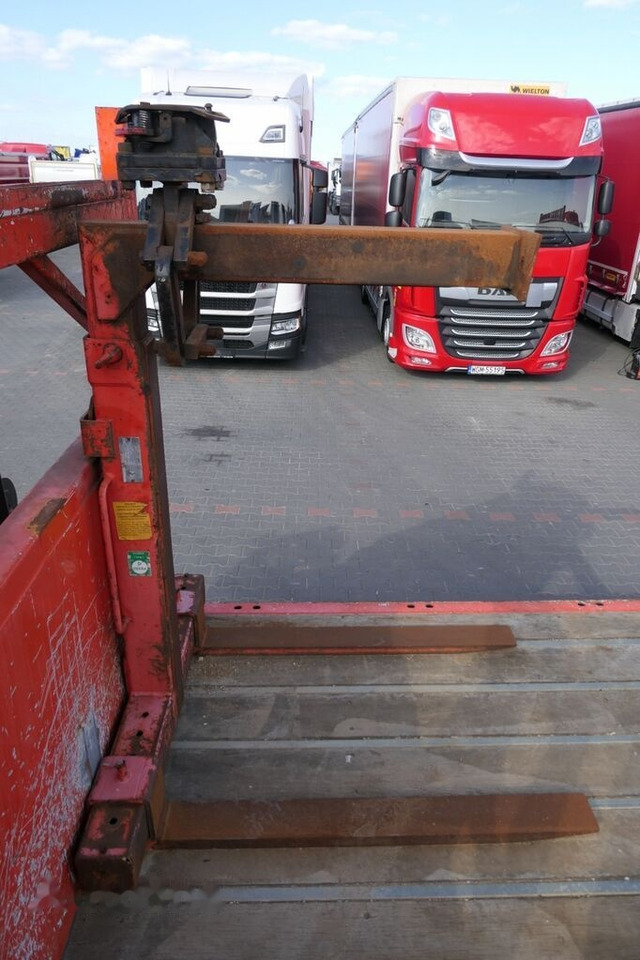Kamion sa tovarnim sandukom, Kamion sa dizalicom Mercedes-Benz Arocs 3240 Crane truck PALFINGER PK 22002 8x4: slika 14
