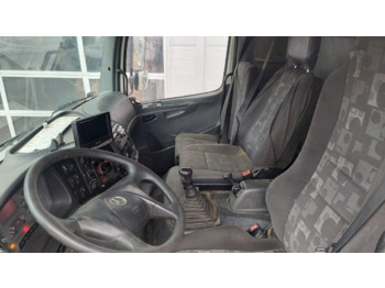 Kamion sa golom šasijom i zatvorenom kabinom Mercedes-Benz Axor 2529: slika 5