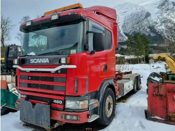 Kamion sa hidrauličnom kukom Scania 144G 6x2 Hooklift truck with manual transmission.: slika 1
