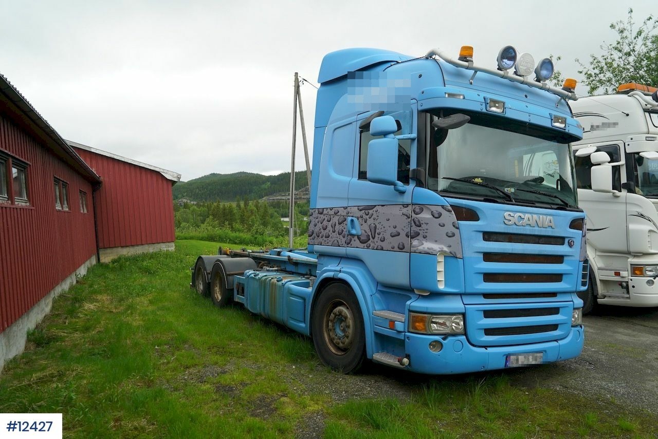 Kamion sa hidrauličnom kukom Scania R500: slika 3