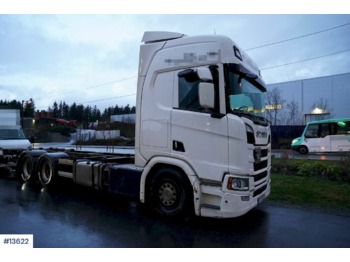 Kamion za prevoz kontejnera/ Kamion sa promenjivim sandukom Scania R520: slika 1