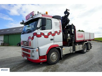 Kamion sa hidrauličnom kukom, Kamion sa dizalicom Volvo FH12: slika 1