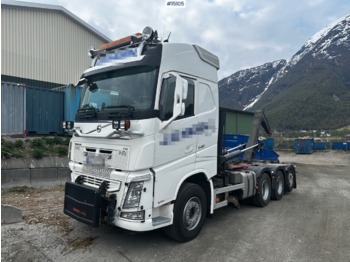 Kamion sa hidrauličnom kukom Volvo FH540: slika 1