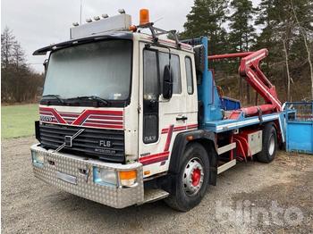 Kamion za utovaranje kontejnera Volvo FL6 Liftdumper med 5st containrar: slika 1