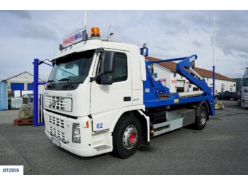 Kamion za utovaranje kontejnera Volvo FM9: slika 1