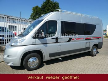 Adria Twin - Klima - Solar - Festbett - AHK  - Kamp kombi