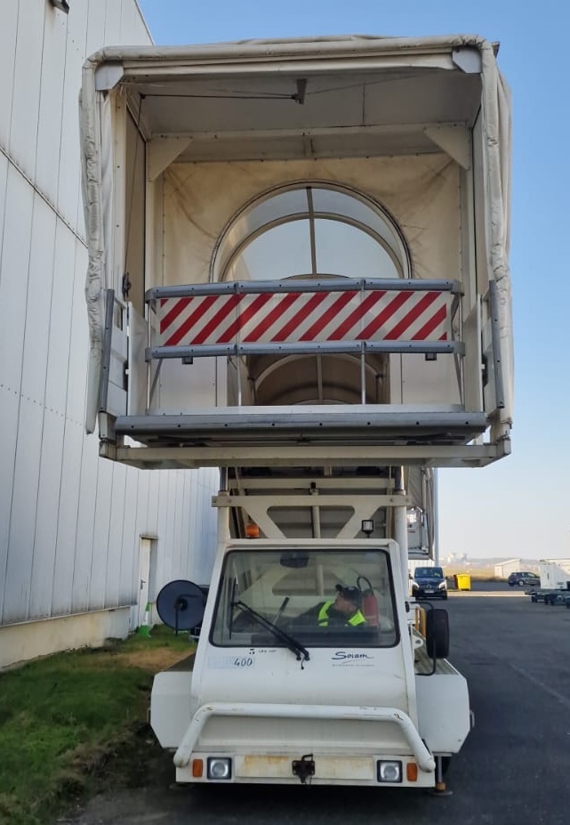 Aerodromska oprema SOVAM Passenger Stairs 1.9 SPS: slika 2