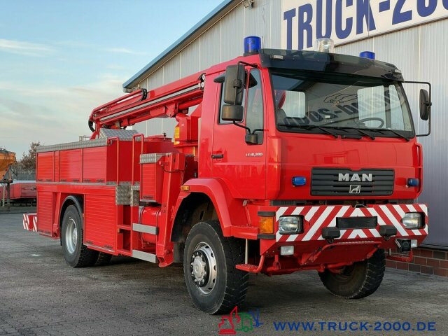 Vatrogasni kamion MAN 18.280 4x4 Feuerwehr 25m Höhe Rettungskorb: slika 8