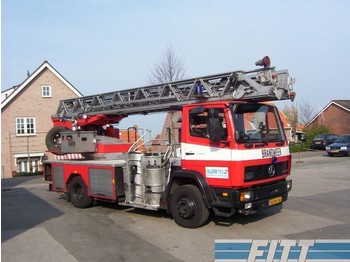 Vatrogasni kamion Mercedes-Benz 1120 automaat Ladderwagen: slika 1
