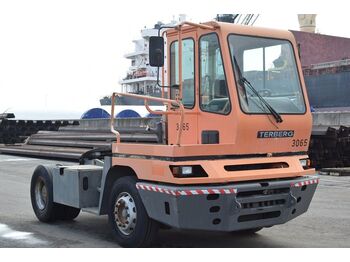 Terminalni traktor Terberg YT222